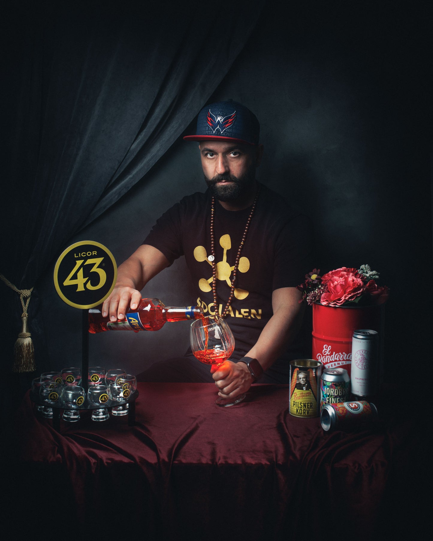 Studio Portrait, Deluxe