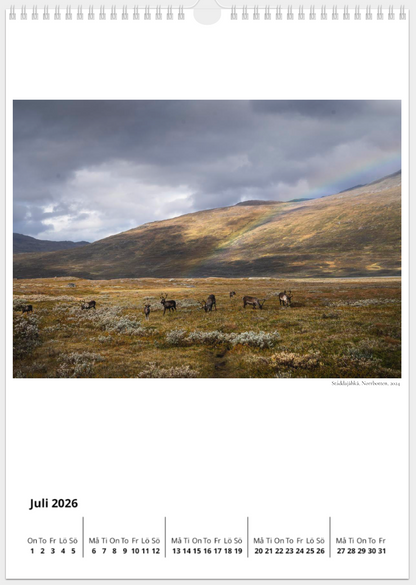 Fjällkalender 2026 Alison De Mars